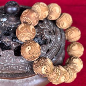 Exquisite Wooden Bracelet with Yin - Yang Patterns, Showcasing Traditional Chinese Cultural Elements and Fine Craftsmanship, Ideal for Jewelry Enthusiasts